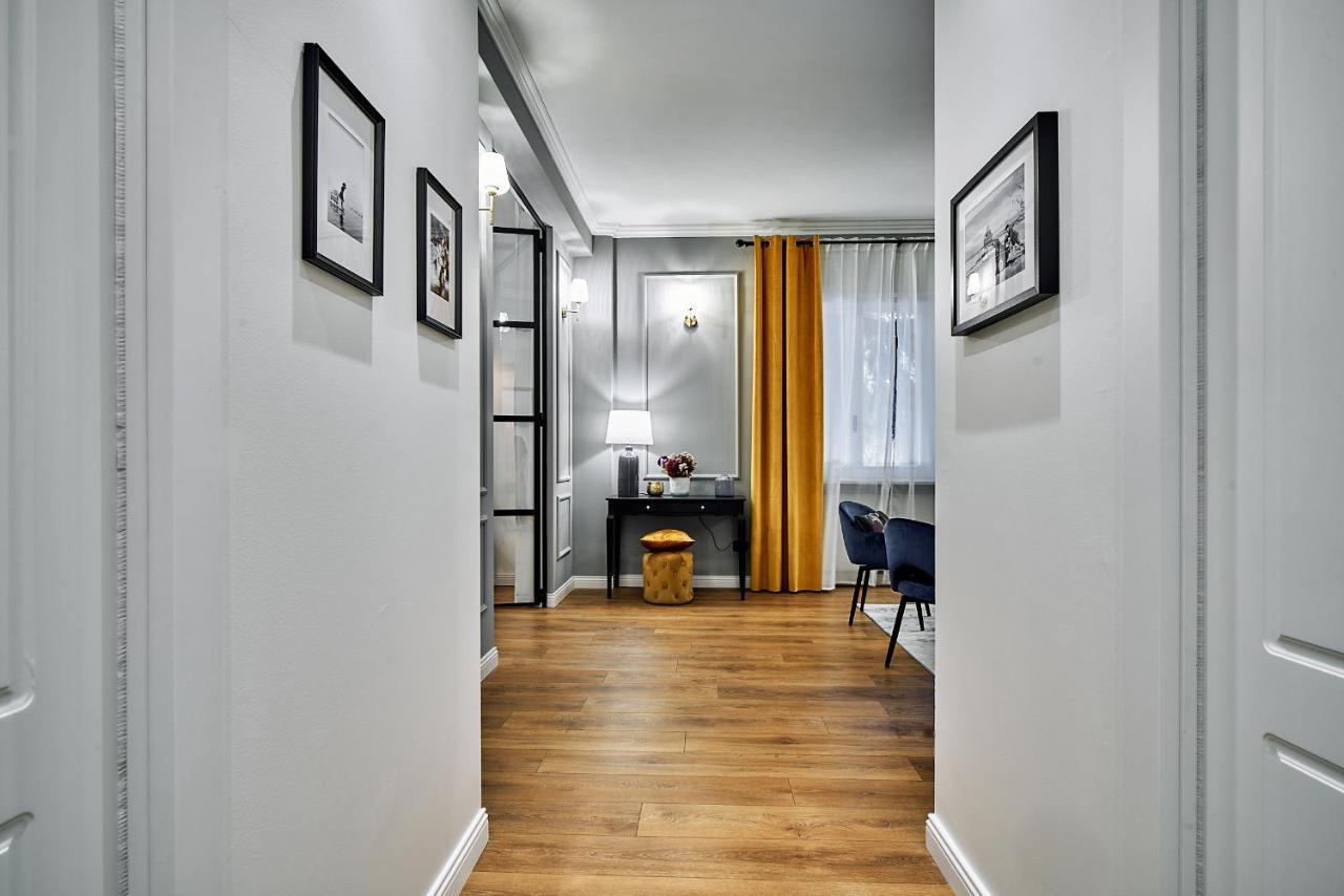 Chiclife - Lilienblum Chic Borgo Santa Caterina Apartment Бергамо Экстерьер фото