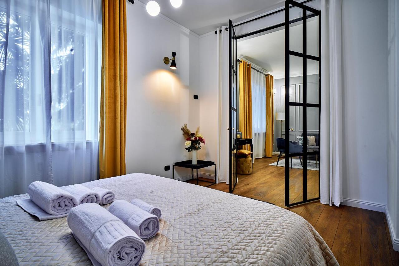 Chiclife - Lilienblum Chic Borgo Santa Caterina Apartment Бергамо Экстерьер фото