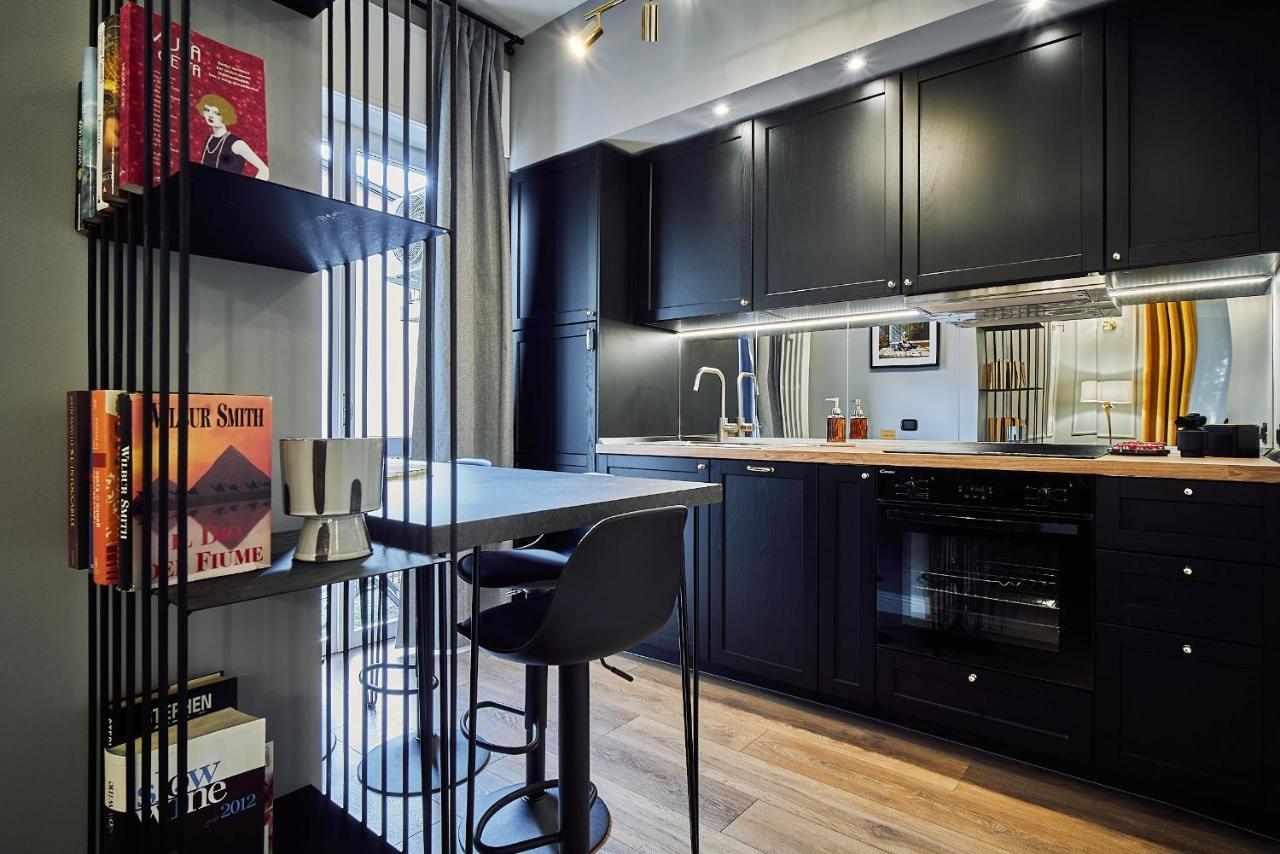 Chiclife - Lilienblum Chic Borgo Santa Caterina Apartment Бергамо Экстерьер фото